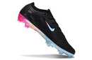 CHUTEIRA NIKE MERCURIAL VAPOR 16 ELITE CAMPO - ROSA E PRETA