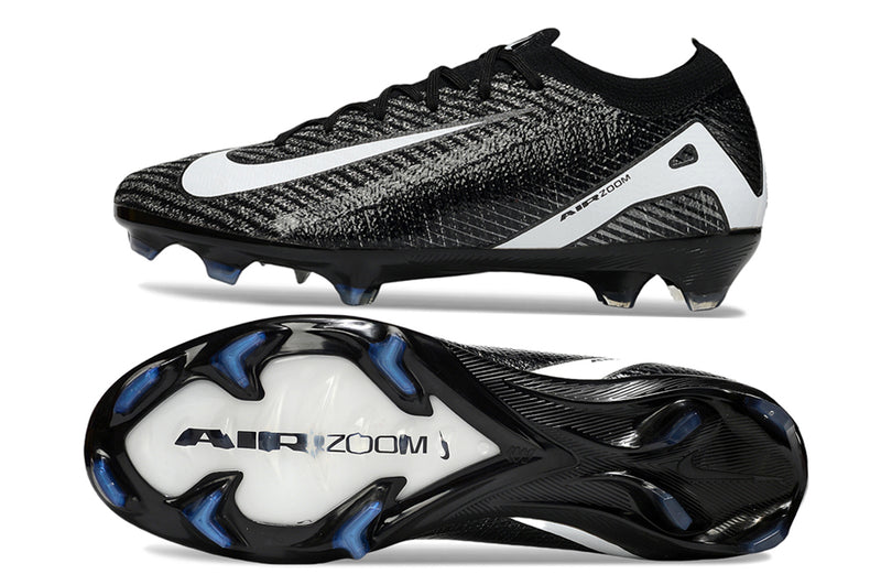 CHUTEIRA NIKE MERCURIAL VAPOR 16 ELITE CAMPO - PRETA E BRANCO