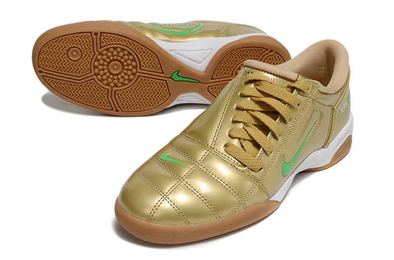 Chuteira Total 90 Elite Futsal