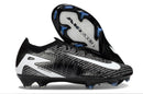 CHUTEIRA NIKE MERCURIAL VAPOR 16 ELITE CAMPO - PRETA E BRANCO