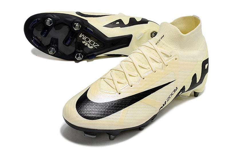 Chuteira Trava Mista Nike Air Zoom Mercurial Superfly 9 Elite Trava Mista Bege e Preta "Mad Ready Pack"