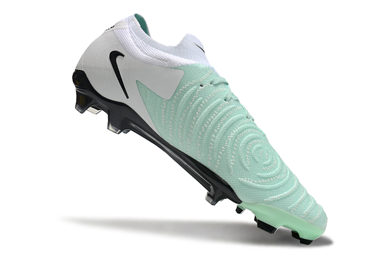 CHUTEIRA NIKE PHANTOM GX2 ELITE CAMPO