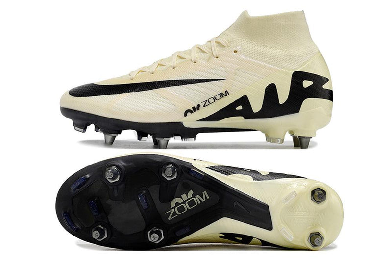 Chuteira Trava Mista Nike Air Zoom Mercurial Superfly 9 Elite Trava Mista Bege e Preta "Mad Ready Pack"