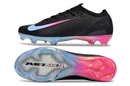 CHUTEIRA NIKE MERCURIAL VAPOR 16 ELITE CAMPO - ROSA E PRETA