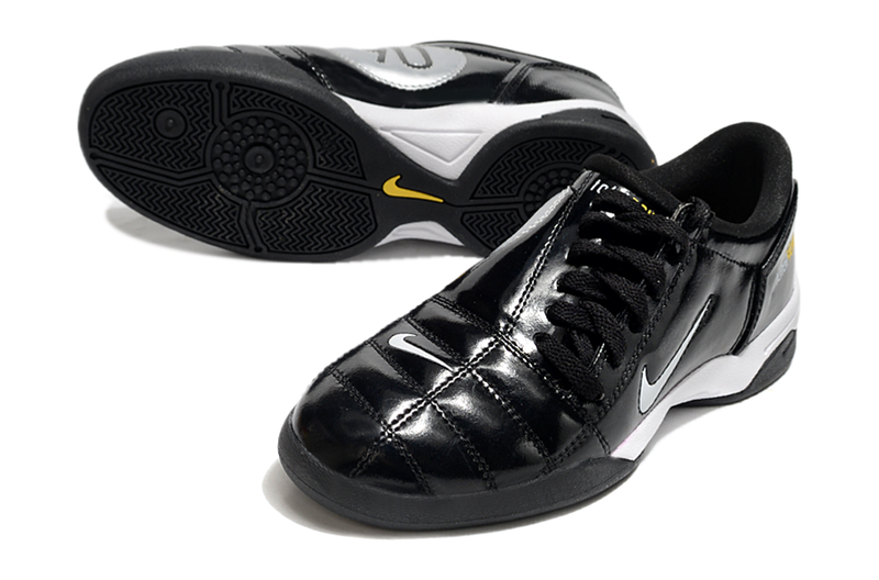 Chuteira Total 90 Elite Futsal