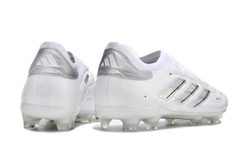 Chuteira Campo Adidas Copa Pure II+ FG Branca