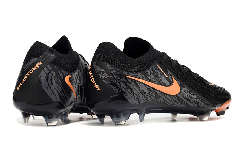 CHUTEIRA NIKE PHANTOM GX2 ELITE CAMPO