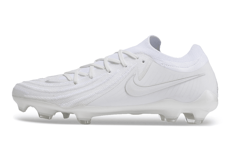Chuteira Campo Nike Phantom GX DF Elite Branca