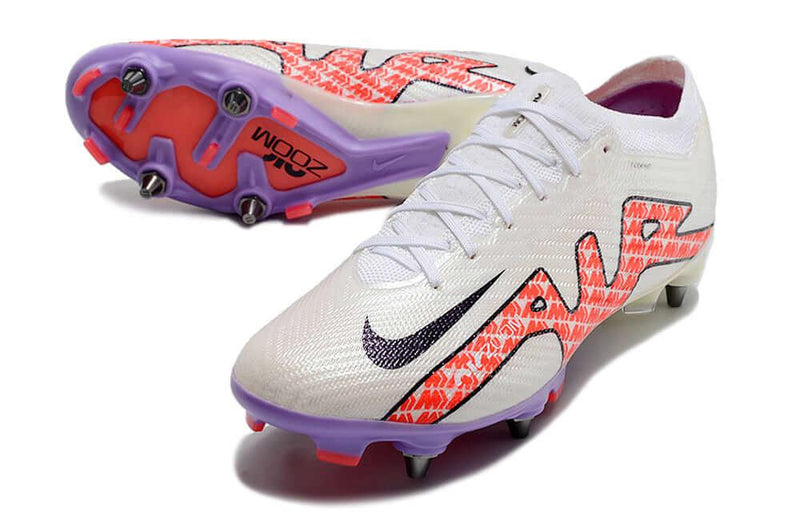 Chuteira Trava Mista  Nike Air Zoom Mercurial Vapor 15 Elite Trava Mista Branca e Roxa "Disruption Pack"