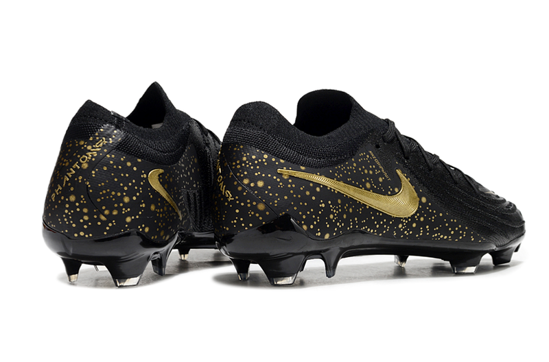 CHUTEIRA NIKE PHANTOM GX2 ELITE CAMPO