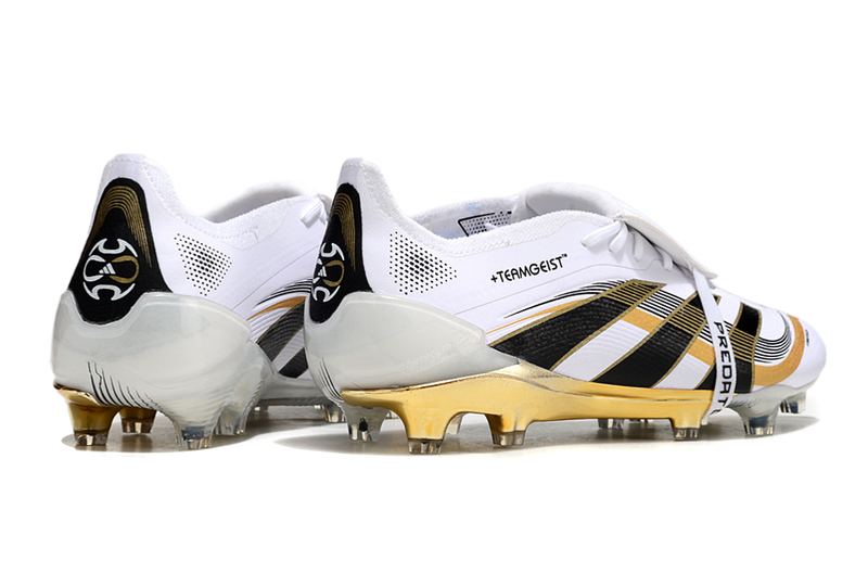 Chuteira Campo Adidas Predator Elite FG