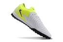 Chuteira Nike Phantom Gx2 Elite Society