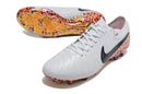 Chuteira Campo Nike Tiempo Legend 10 Elite FG Branca, Preto e Laranja "Electric Pack"