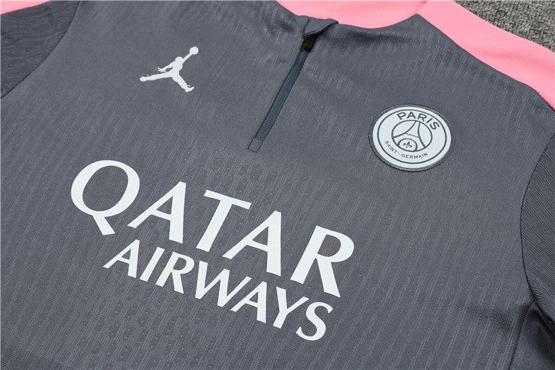 Conjunto Treino PSG 24/25 - Versão Jogador - Cinza, rosa e preto