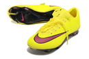 Chuteira Campo Nike Retrô Mercurial Vapor 10 FG Amarela e Rosa